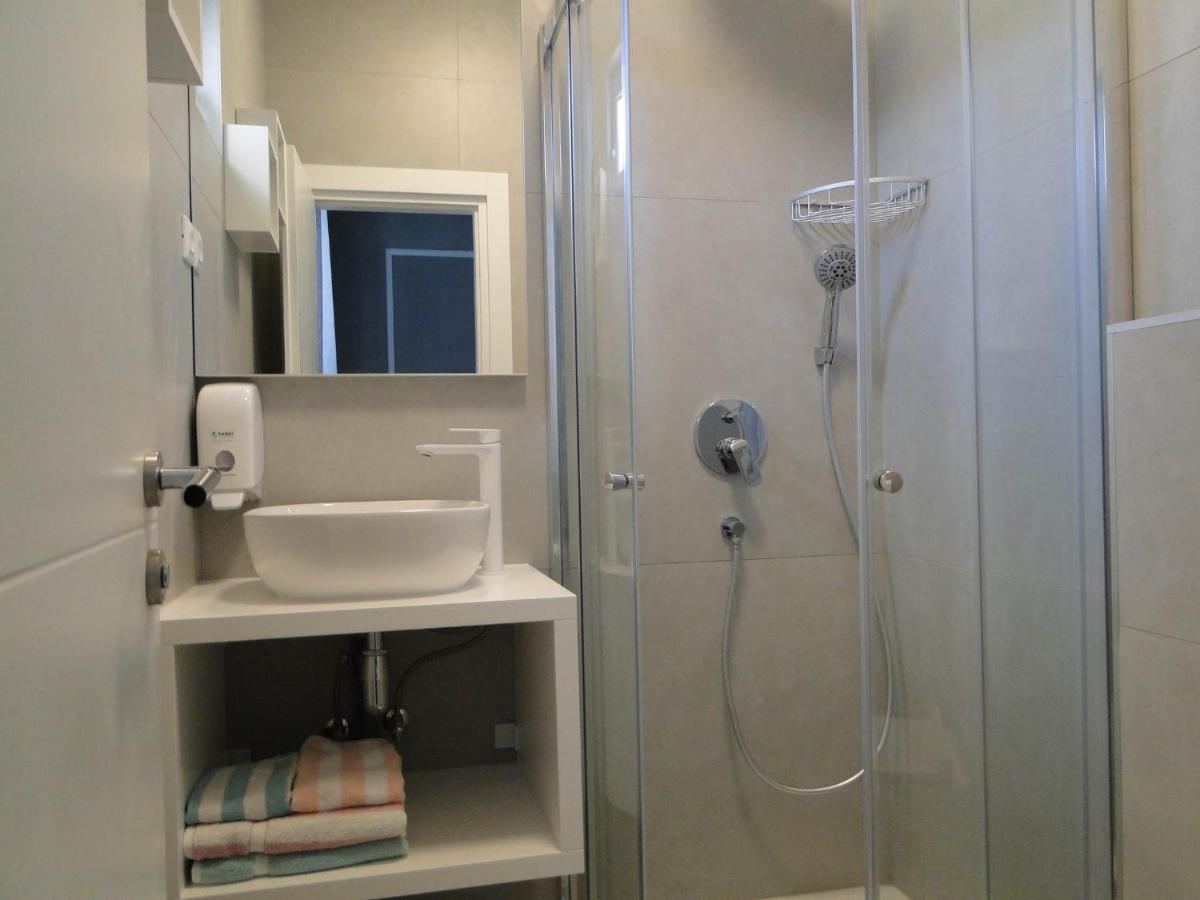 Rooms Tepli Bok Primosten Exterior photo