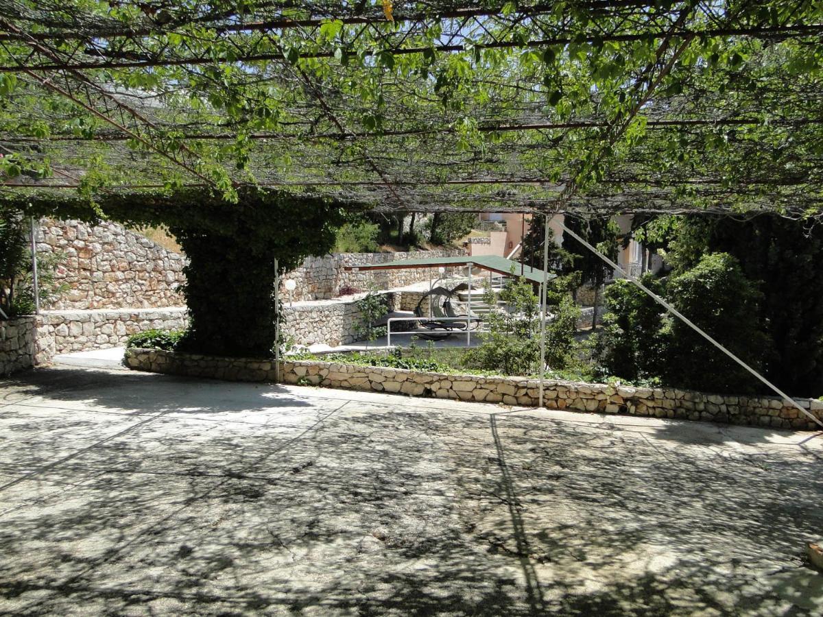 Rooms Tepli Bok Primosten Exterior photo