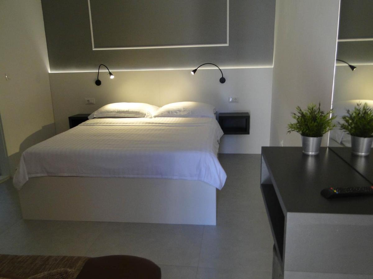 Rooms Tepli Bok Primosten Exterior photo