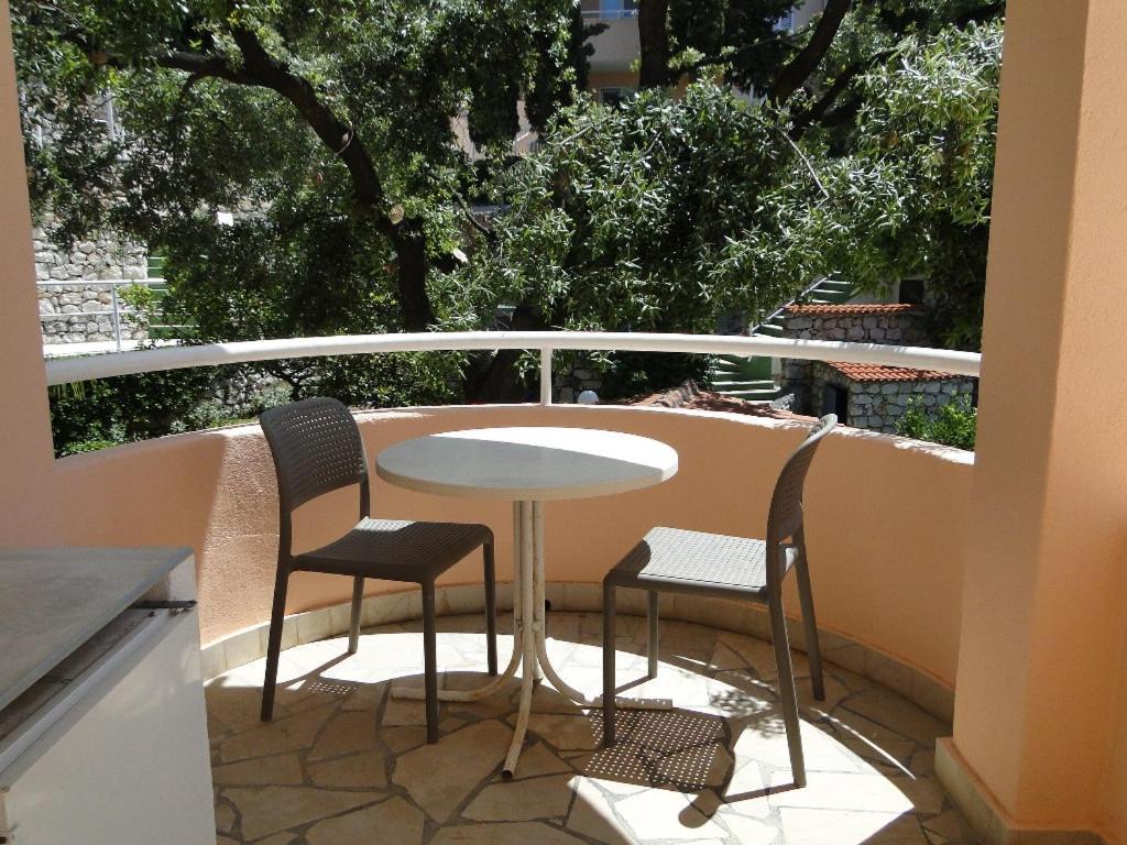 Rooms Tepli Bok Primosten Exterior photo